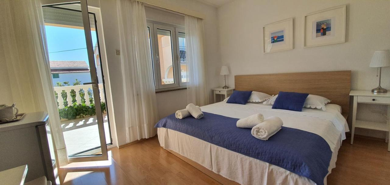 Apartmani Mira Vodice Exterior photo