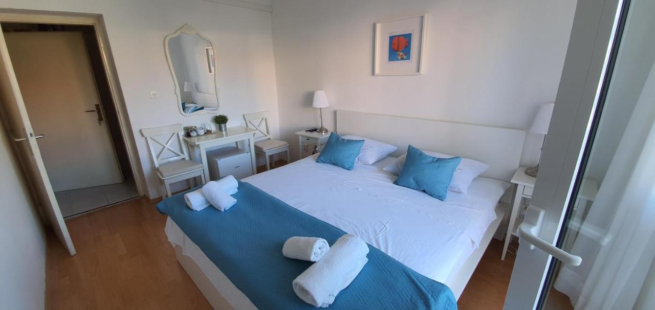 Apartmani Mira Vodice Exterior photo