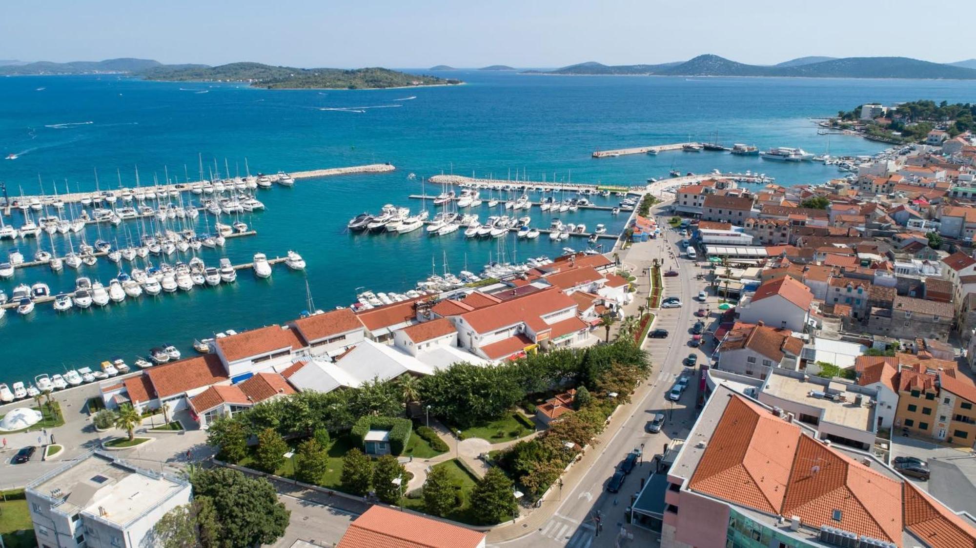Apartmani Mira Vodice Exterior photo